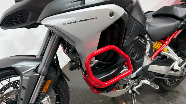 Ducati Multistrada V4 S Red Radar (21MY)